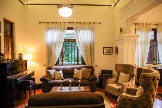 Colonial Residence Boutique Bungalow Kandy - 1