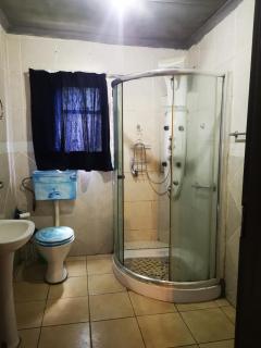 Wagonwheel family guest house - 6