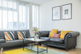 Central London 2BR Perfect for 2026 Stay - 3