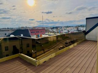 Luxury Rooftop Apartment LEGRAND with Balcony - 4