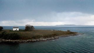Staurneset Scandi Cabin with Wildlife and Seafront - 9