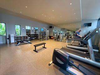 LvL 40 Skyline 2BR Balcony Epic Melbourne Views Free Parking - 7