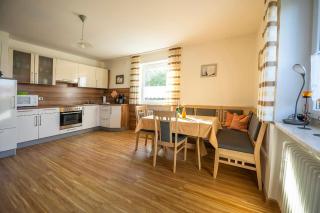 Haus Heidi mit Balkon - 4