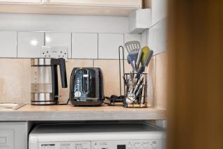 2Bed apartment 2 King zip&link Workspace Parking Wi-Fi - 4