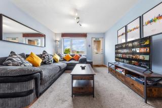 1BR - Free Parking - Home Away From Home - LGW - 4