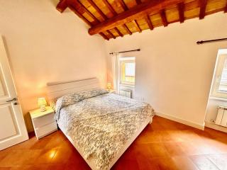 CASA OLIVA Cielo terra con doppi servizi, aria condizioanta, in centro e vicino al mare - 6