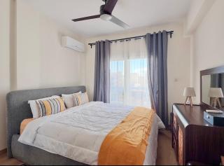 Modern 2BR Steps from the Sea - 8