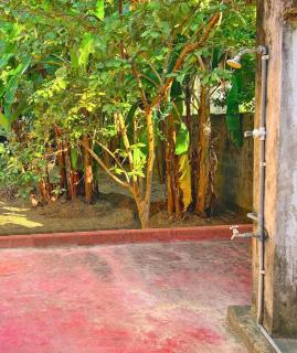 R&B Holiday Home - 1