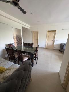Flat in Gurgaon Home Stay with Ankit Lux Flat Best view With All amenity - 6
