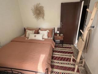 Studio in City Center Living at Heart of It All, 3 kms away from airport - Er Rachidia - 0
