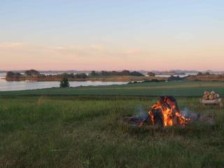 Peaceful Country Home With Beautiful Water View - 3