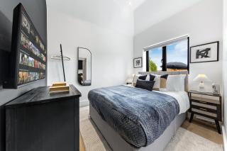 4BR Sleeps 8 Garden Flat En-suite Large WiFi & Parking - 6