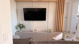 Apartamento Novo com garagem 400 mts do Teatro Positivo - 0