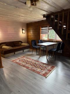 Садиба У Ані двоповерховий номер 3 - 7