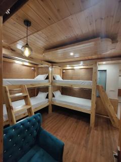 Navaura Stays & Cafe, Old Manali - 2