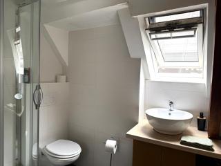 Grand Place Stays - 4