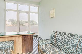 Collection O Maharaja Resort - 1