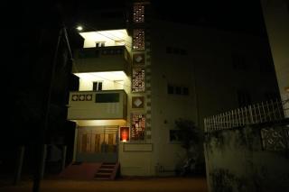 Vel Om Home Stay - 8
