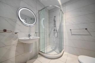 One of a kind Home with Ensuite Bedrooms & Wi-Fi - 3