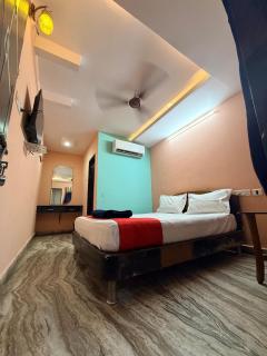 Hotel dakshin sea paradise - 1