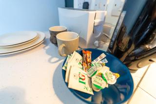 100 Dale road Studios in Guest house - 6