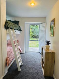 Lakeview Haven Private Thermal Bath and 5min to Lake - 6