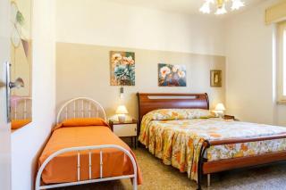 Ampio Appartamento con Terrazzo e 2 Camere a Marina di Grosseto - 3