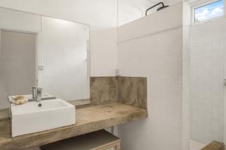 Villa Marea - Exceptional Beachfront Sanctuary - 4