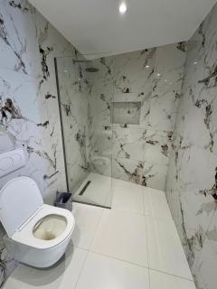 Summer Waves - Panoramic View & Pool - 3