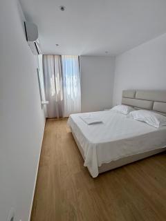 Holiday Sunset - Panoramic View & Pool - 2