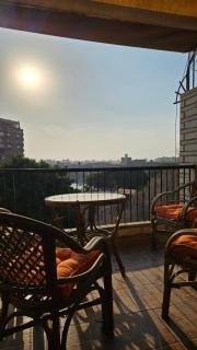 Cozy Zamalek Apt with Nile Glimpse and Prime Location - 9