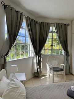 Apartment with Pool, in a Residence, in Grand Baie - 5