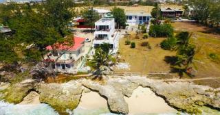 The View Lower Deck - by ZenBreak - 7