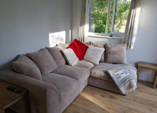 St Faith's Holidays, Bramble Cottage - 4