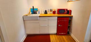 Hibiscus Suite - Private Studio Apartment in Rhinebeck Village - 7