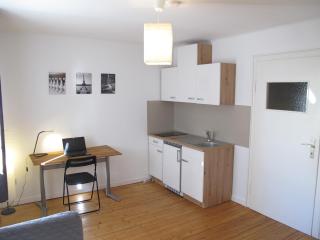 Furnished flat near Luxembourg - 1