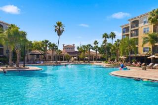 New Epic WorldQuest Poolside Retreat - 5