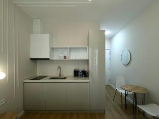 Homey Studios, 5 min Walk to Beach & Seaside Park - Batumi - 7