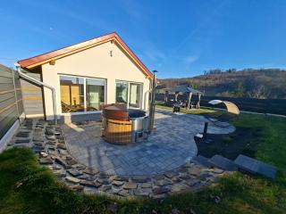 Napsugár Wellness Apartman - 9