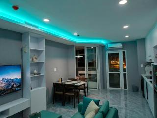 Sea View 2BR 2 Bathrooms Beach Muong Thanh - 7