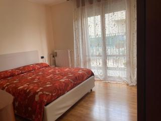 BRG House - Ampio bilocale in periferia a Milano - 3