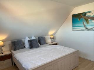 Dorfperle, nahe Ostsee & Kiel, Parkplatz - 5