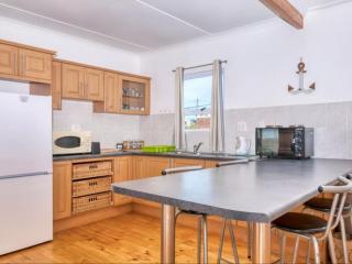 Tornyn Street 24 - 7