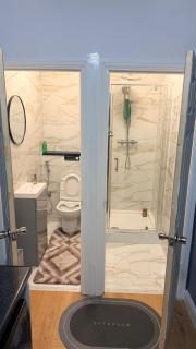House Sleeps 2 with Parking - 4