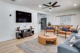 Pool and Spa, 2 Blocks to Beach! Cocoa Beach Retreat - 2