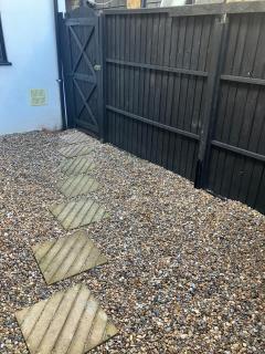 Private Courtyard Studio in Lovely Mortlake - 1