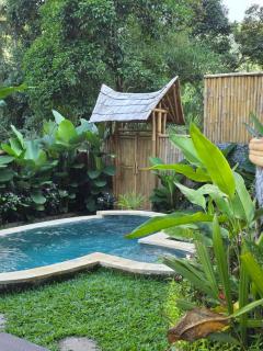 Sunrise Hill Bamboo House-Private Jungle Villa Near Sidemen - 3