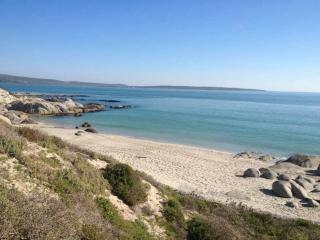 Myburgh Park 4 Bedroom 4 Bathroom Holiday Home close to Shark Bay - 4