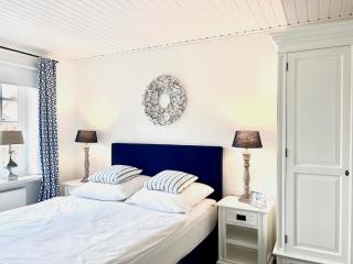 Romantik-Residenz Landhaus Greetsiel - A - 3