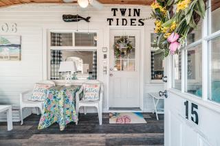 Twin Tides - 7
